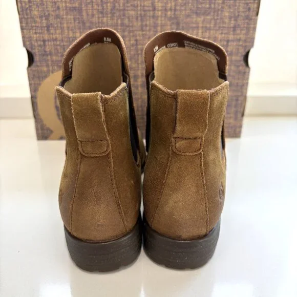Born Laney Chelsea Boots Distressed Leather Ankle Booties Rust Brown Size 8 NEW - Picture 3 of 7